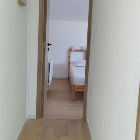 Moderne Aux Portes D'aix